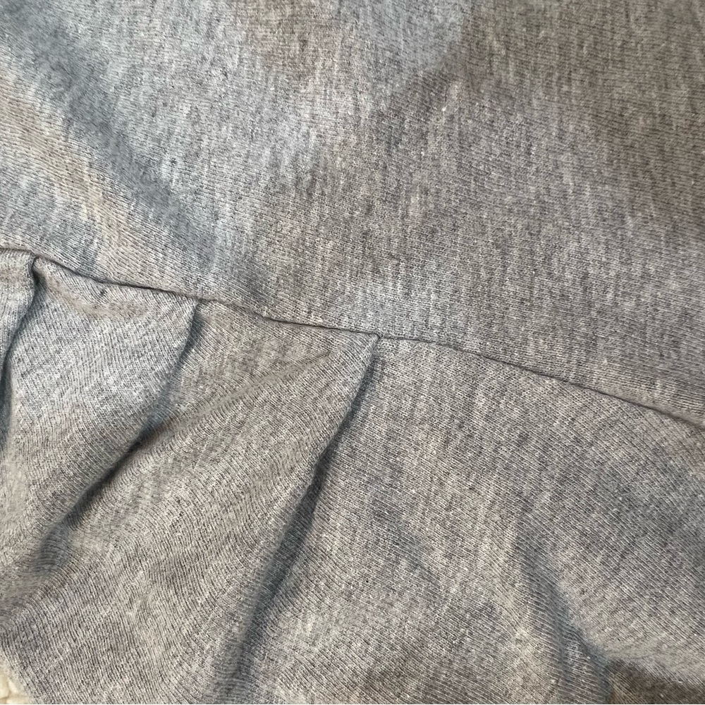 Grey sweatshirt